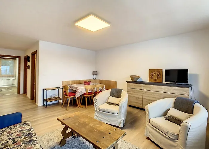 Bruyeres B33 Apartman *